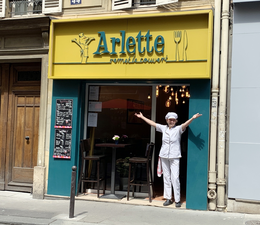 Arlette CADOT Restaurant Arlette remet le couvert Paris